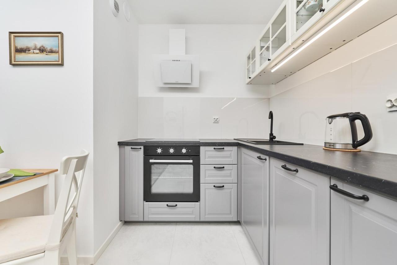 Southstar - Gwiazdzista - Free Parking By Renters Apartment Wroclaw